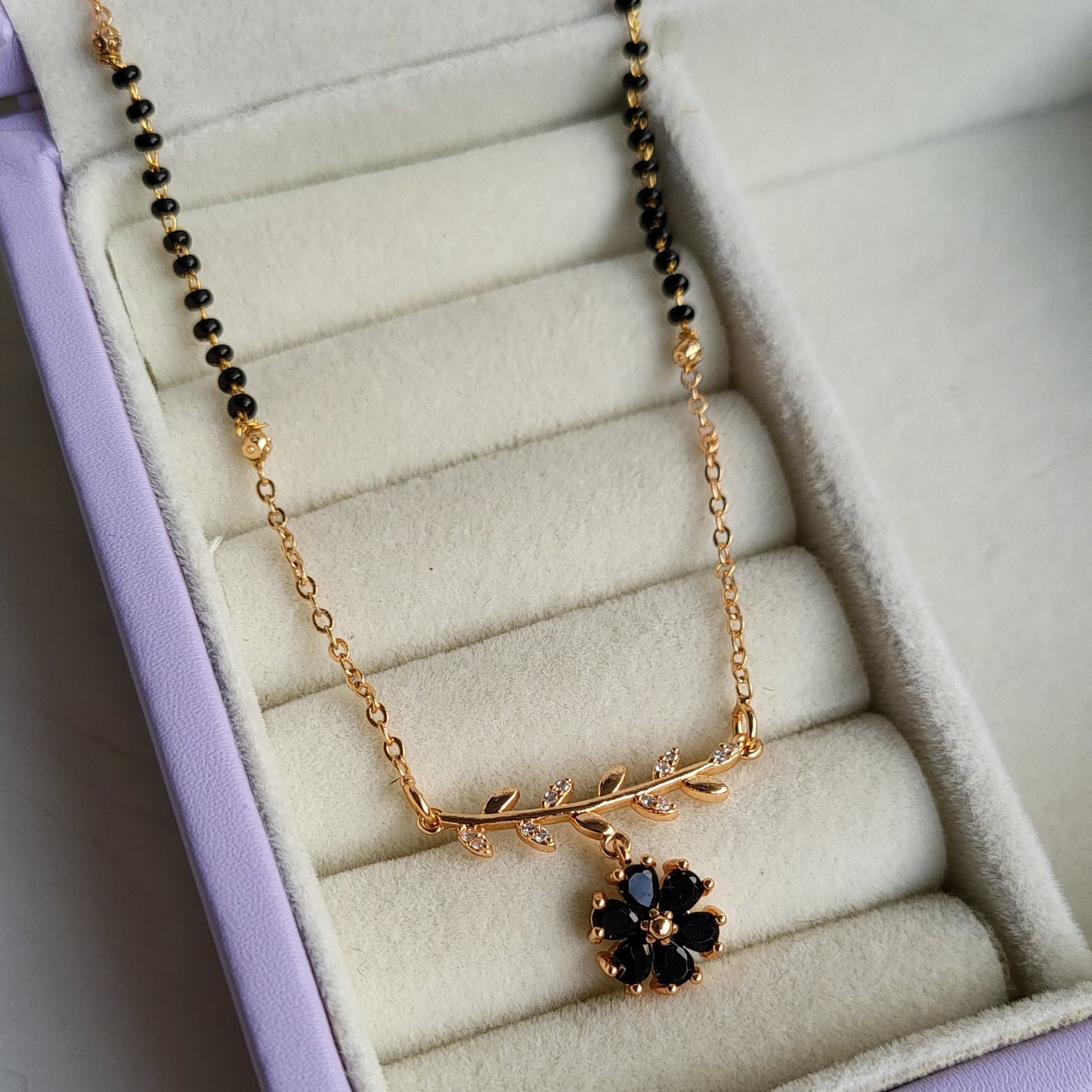 Daisy mangalsutra