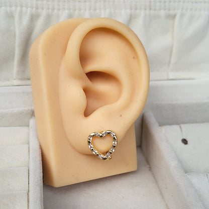 Hollow heart hoops