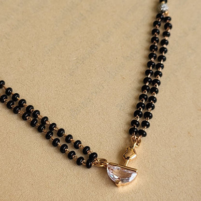 Bow heart mangalsutra