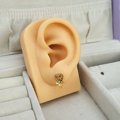 Heart leaf studs