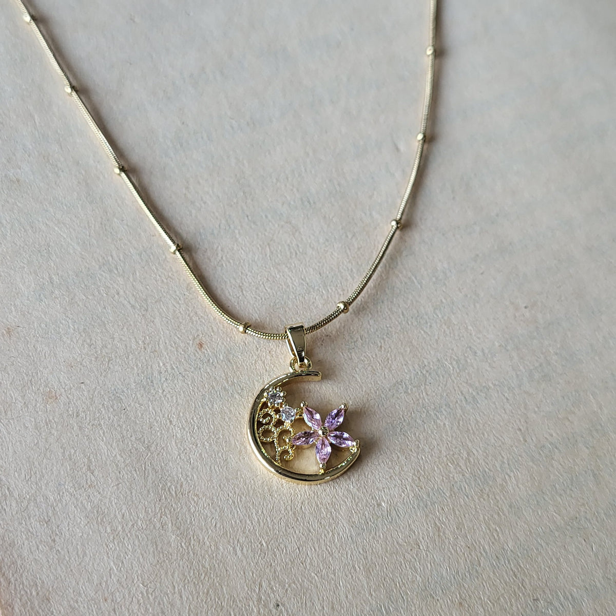 Ellis pendant chain
