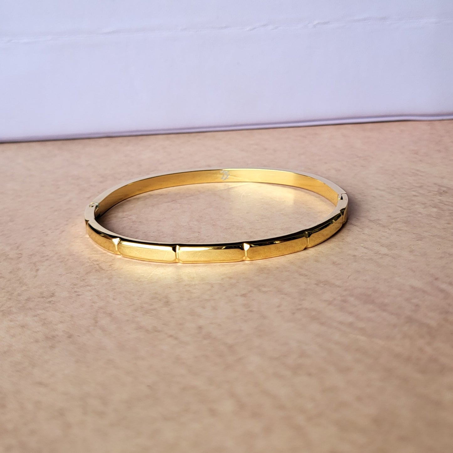 Boxy Plain kada