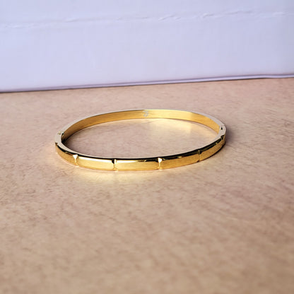 Boxy Plain kada