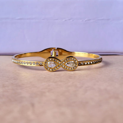 Infinity stone kada