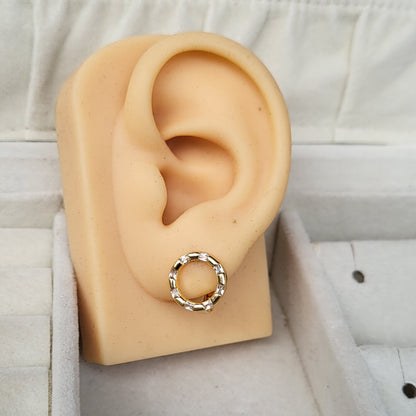 Round hoops