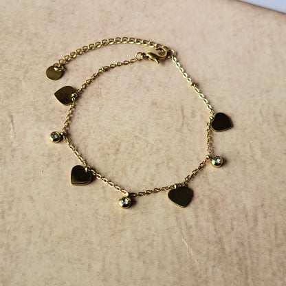 Heart charms bracelet