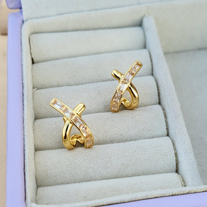 Cathrine cuff studs