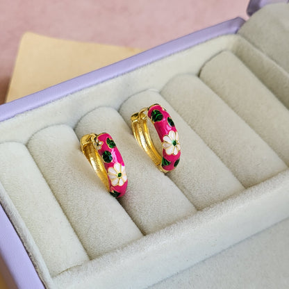 Vintage enamel hoops