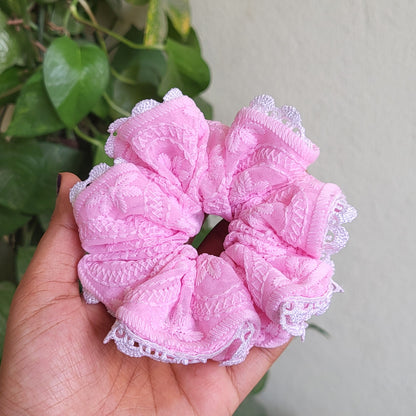 Chikankari scrunchies