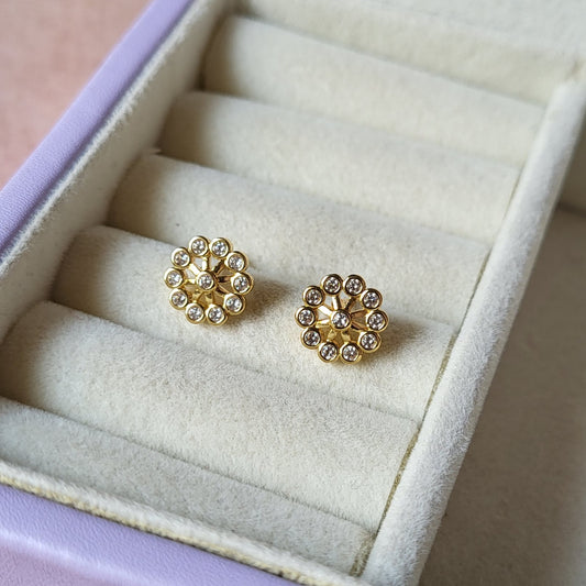 Kiara studs
