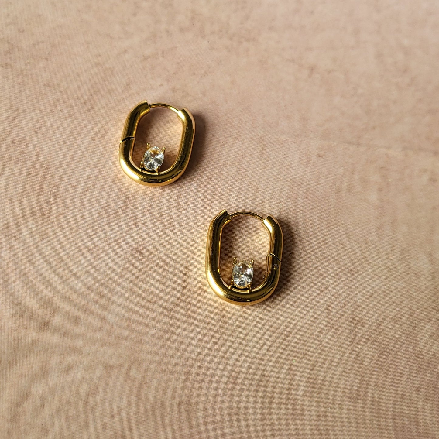 Sera hoops