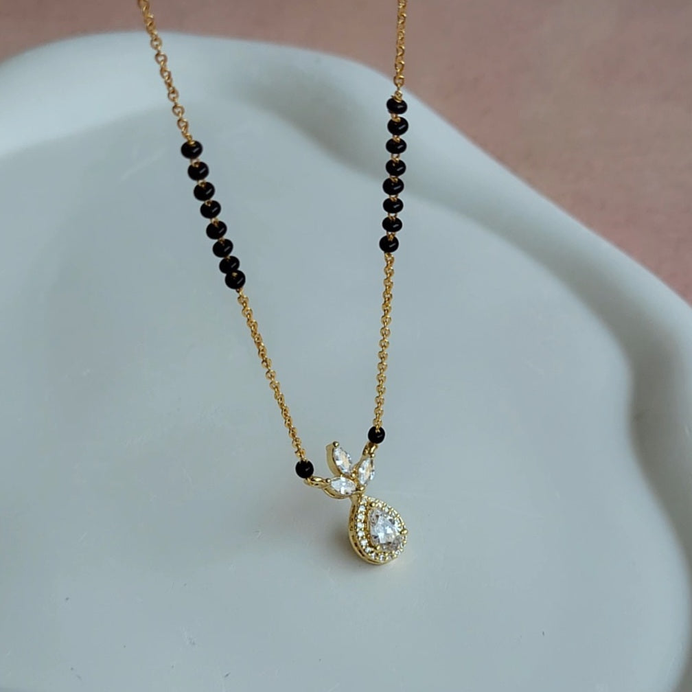 Laya mangalsutra