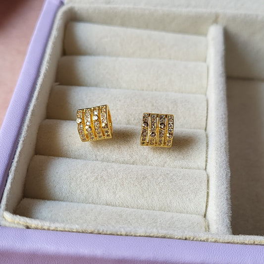 Rima studs