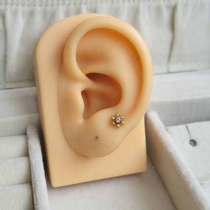 Meena mini studs (flat screwback)