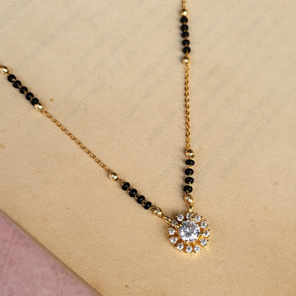 Dolly black beads
