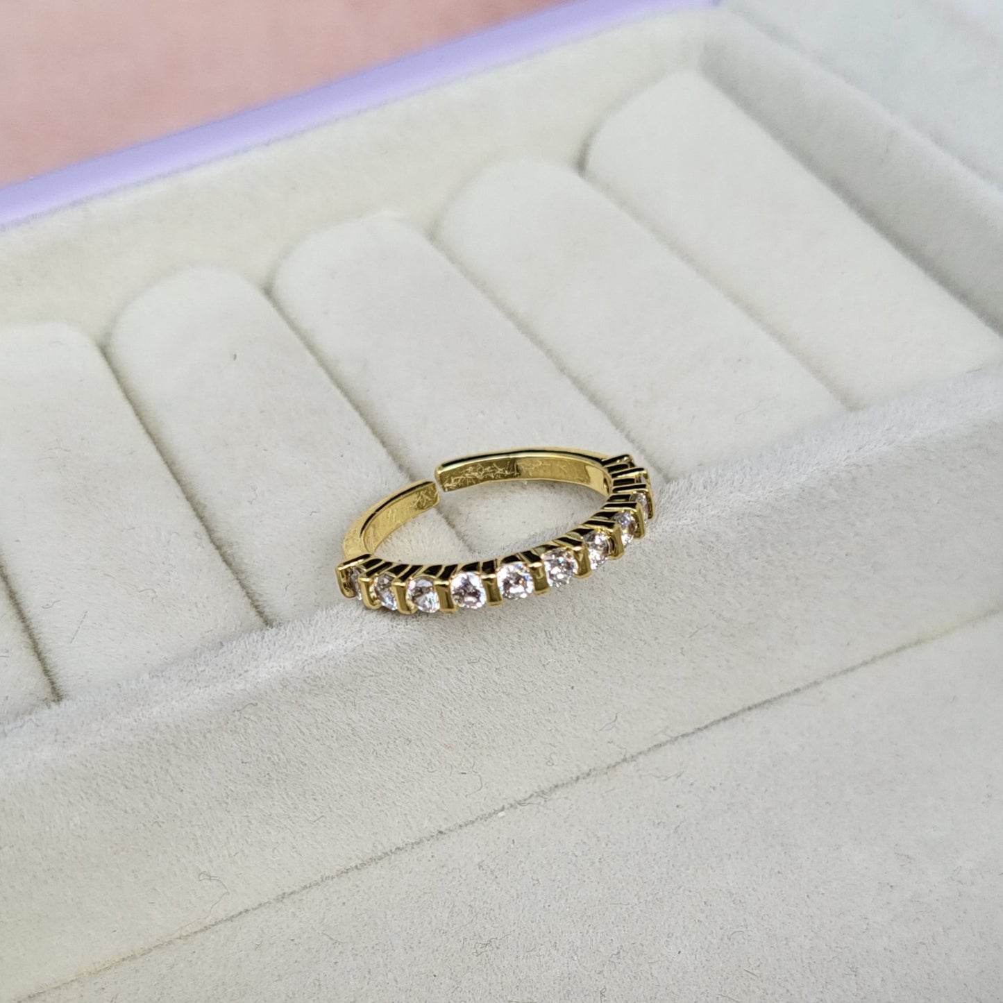 Ria ring