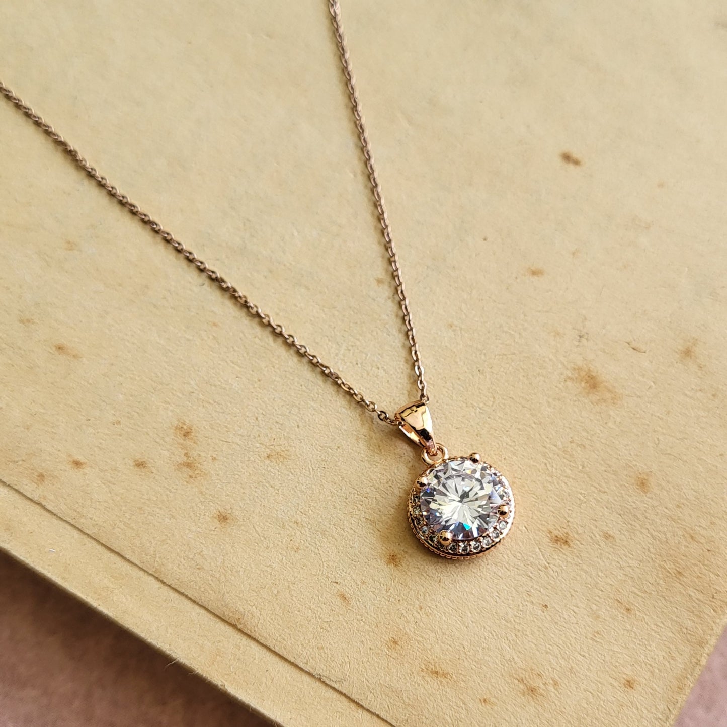 Cinderella pendant chain