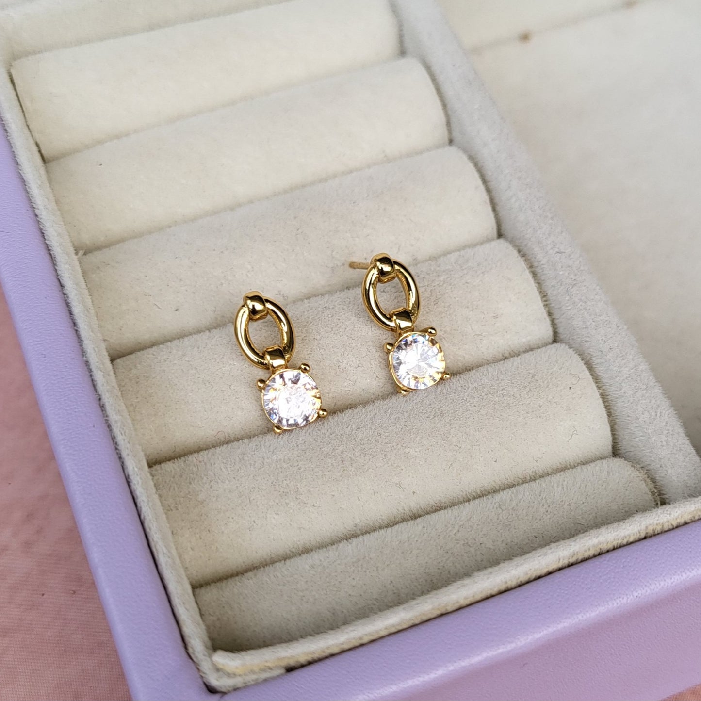 Link drop studs