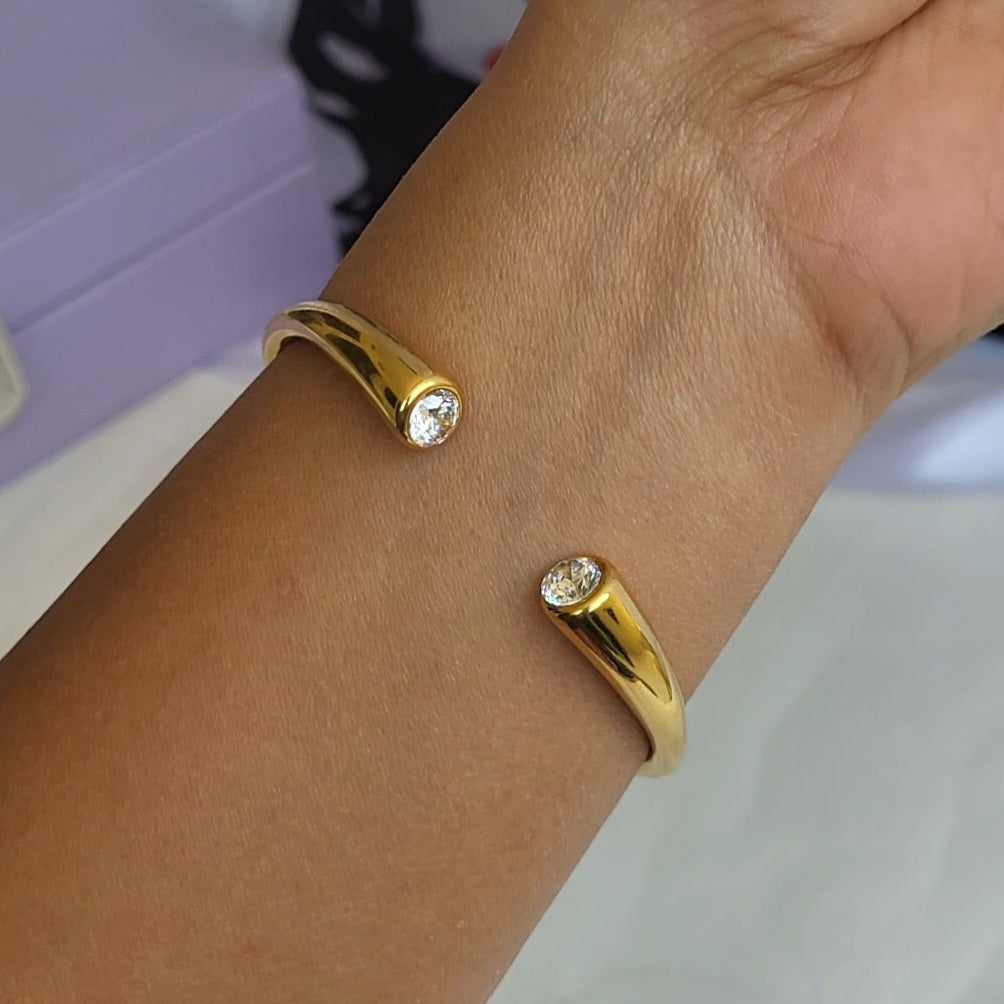 Sage cuff kada