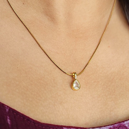 Pear drop pendent chain