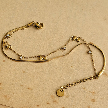 BOW dainty bracelet