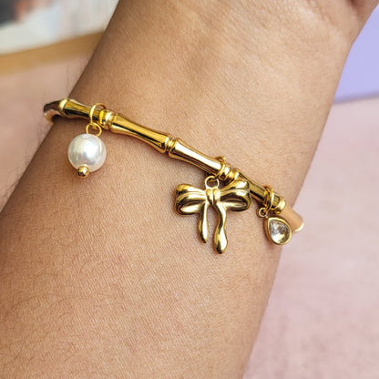 Bow charms kada
