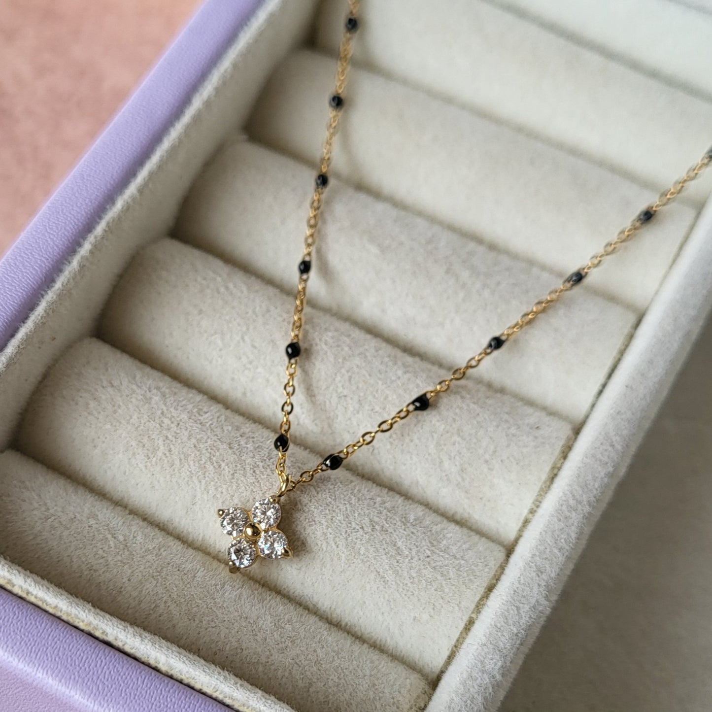 Clover mangalsutra