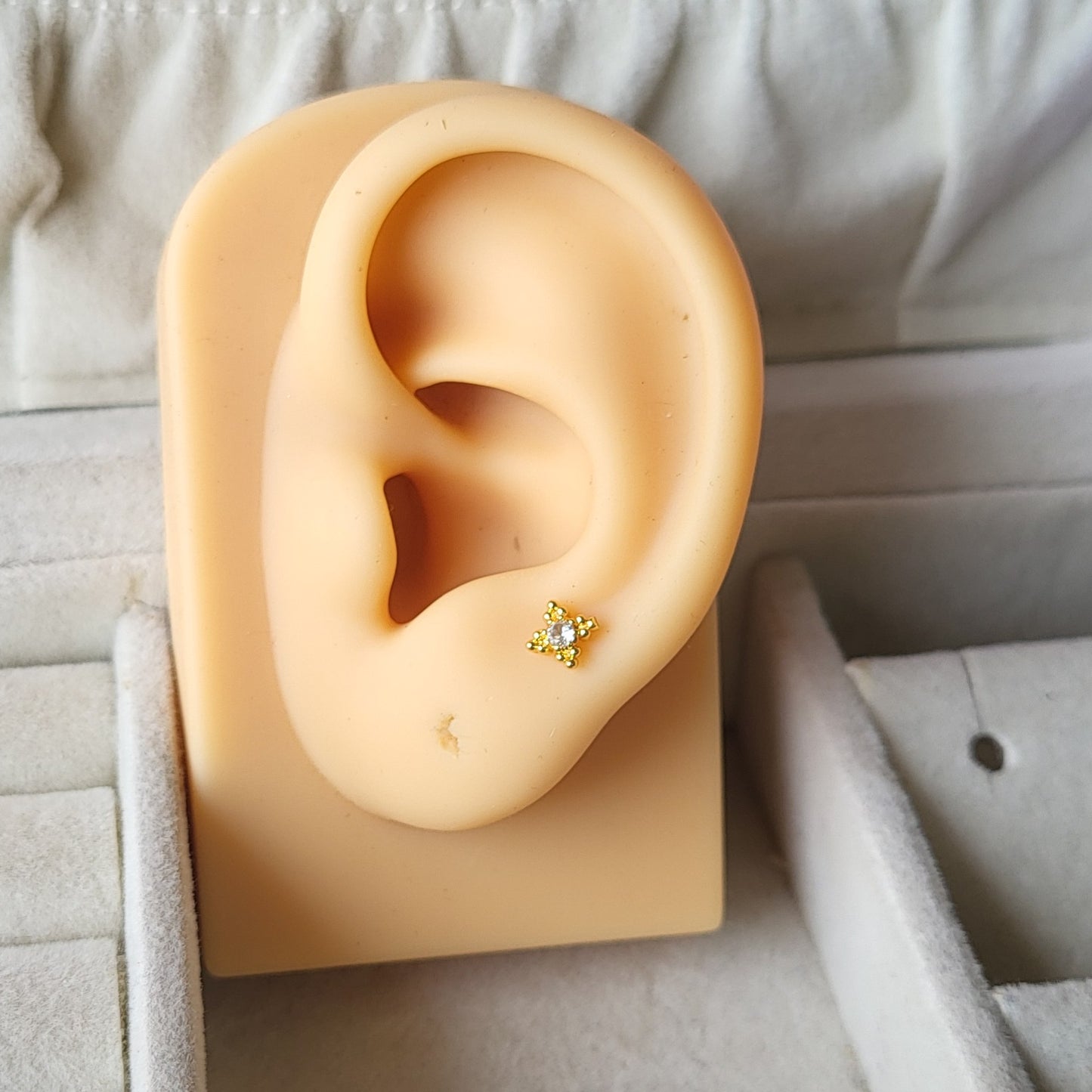 Mini studs (ball screwback)