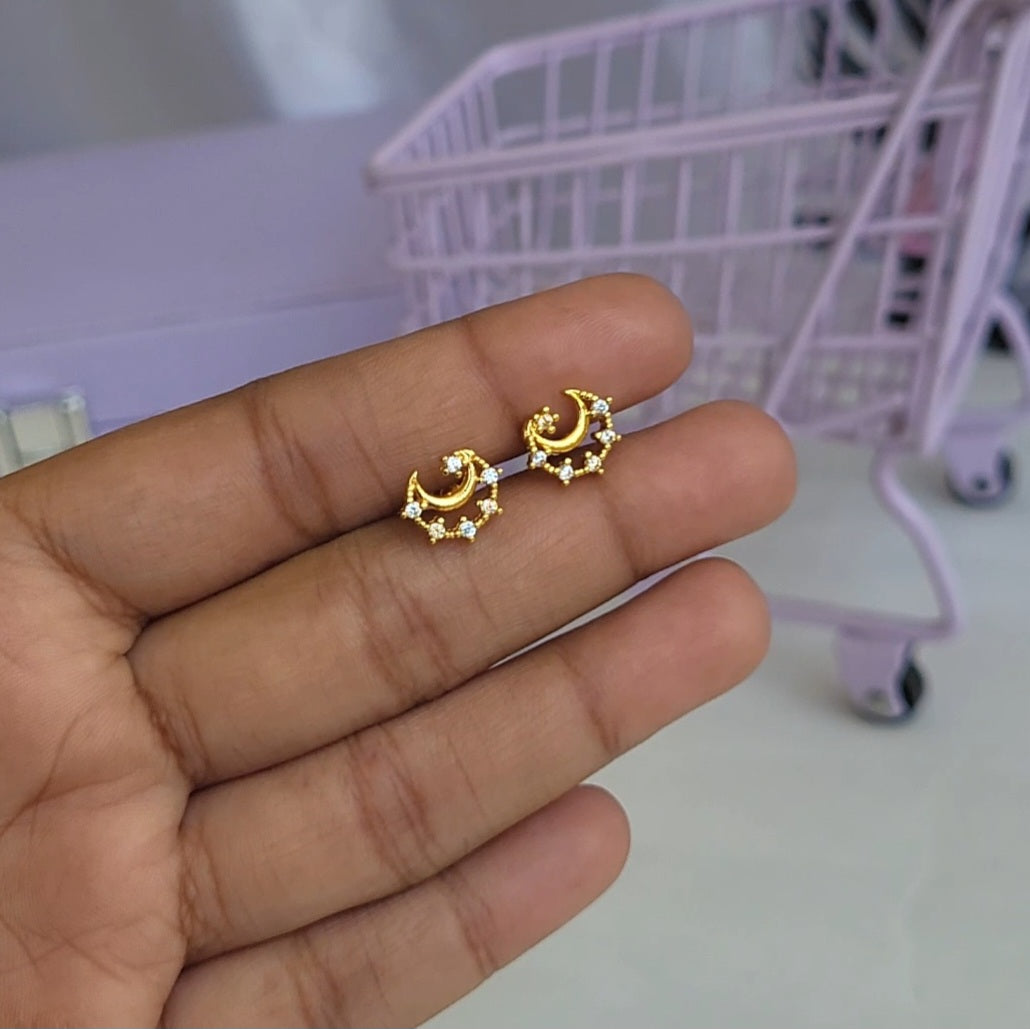Chand studs (ball screwback)