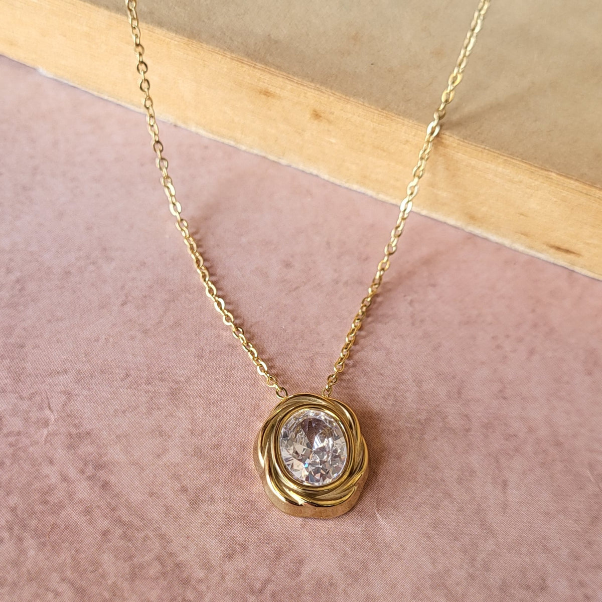 Bimba Pendant chain