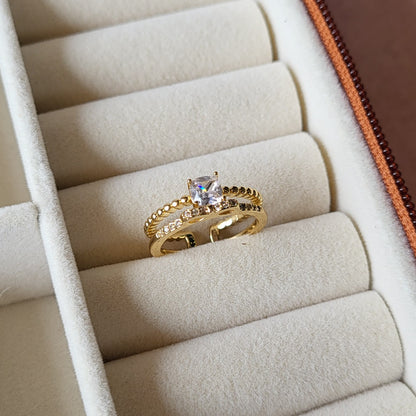 Merve finger ring