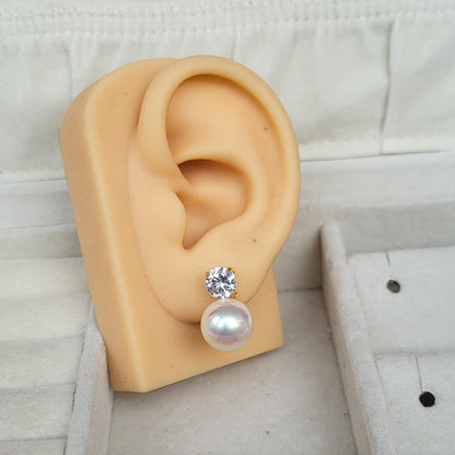Pearl studs