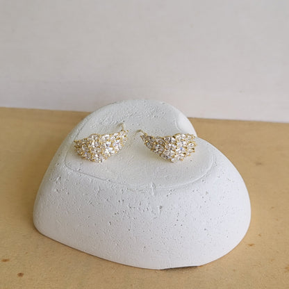 Leaf hoop studs