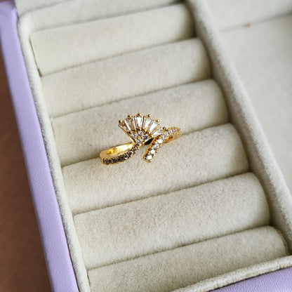 Pankh finger ring