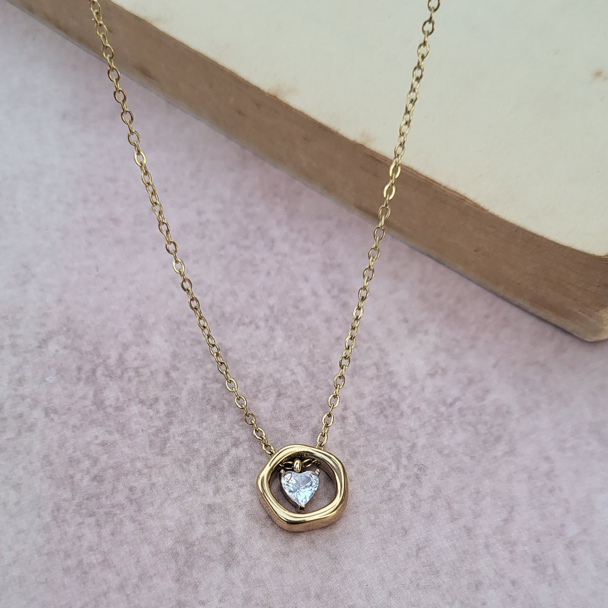 Indu Pendant chain