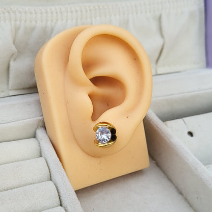 Gold Shell studs