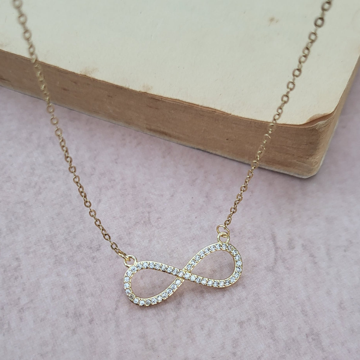 Infinity Pendant chain