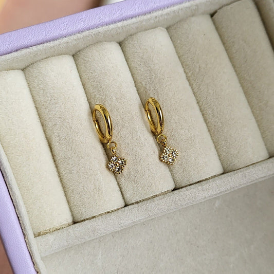 Clover drop mini hoops