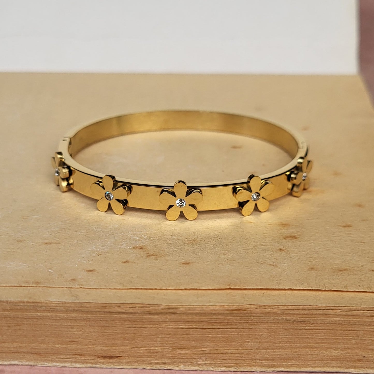 Daisy kada (small size)