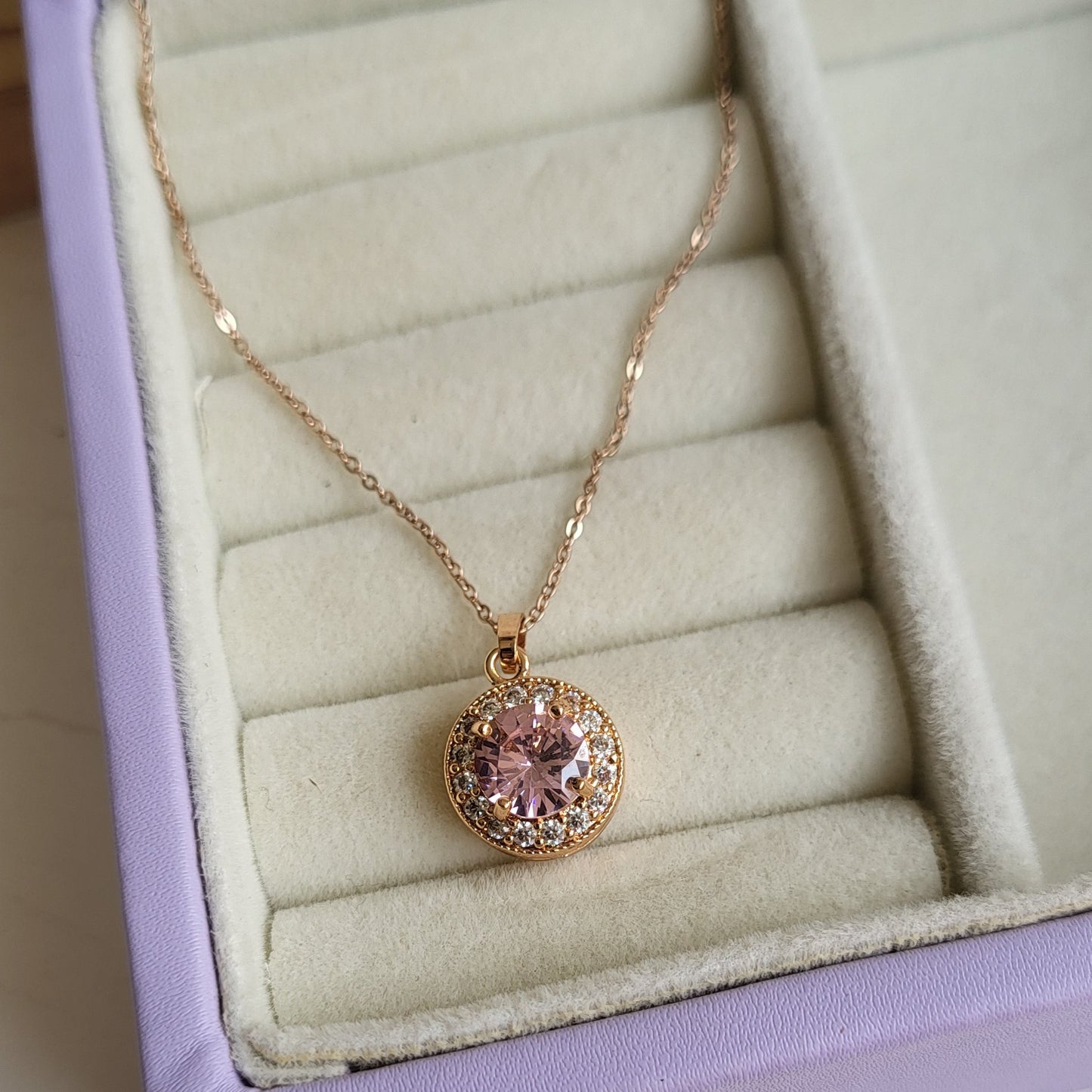 Baby pink pendant combo