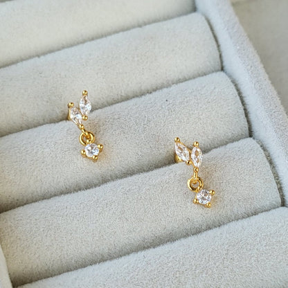 Hazel mini studs (ball screwback)