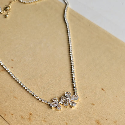 Flower necklace