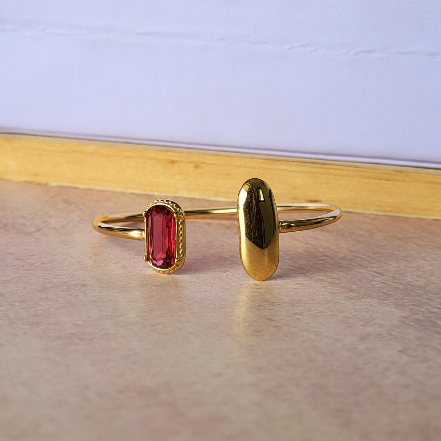 Candy cuff