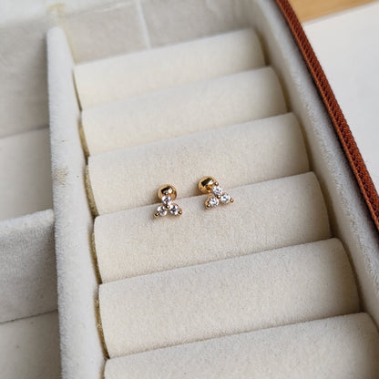 Pankh mini studs(ball screwback)