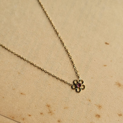 Daisy pendent chain