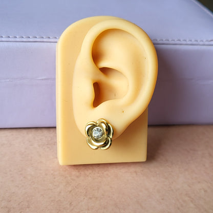 Rose studs