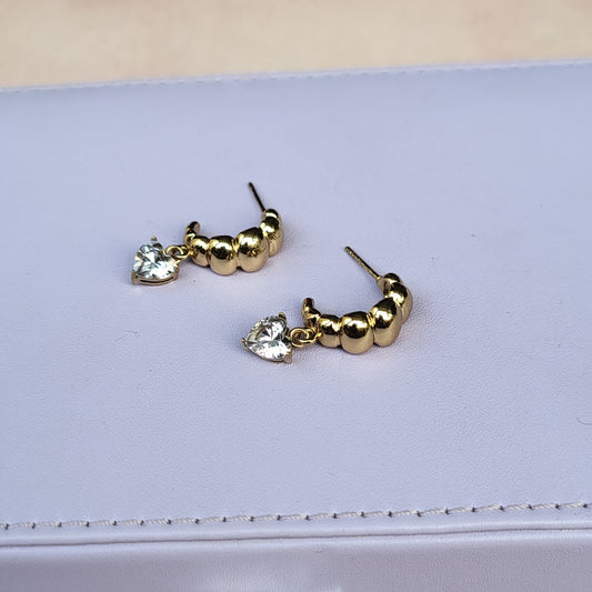 Sona hook studs