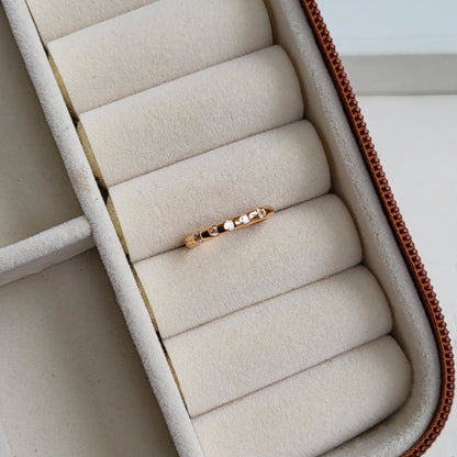 Tina ring