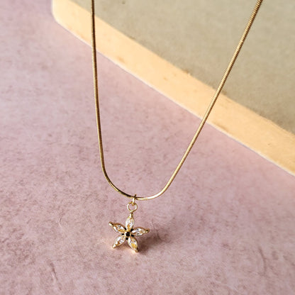 Flower pendant chain