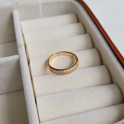 Priya ring